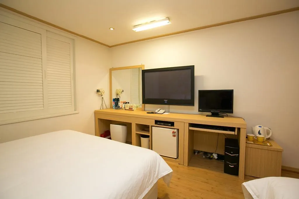 Busan Orange Hotel