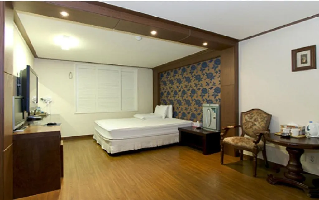 Busan Orange Hotel